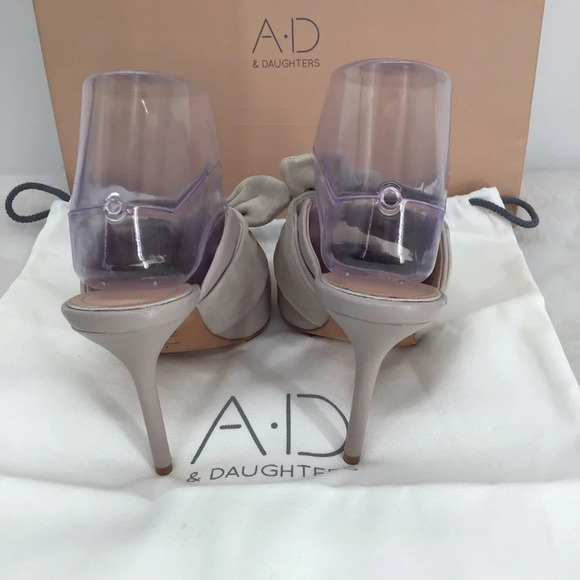 A + D Daughters Luxury Leather Mule Bow Heels Soft Taupe Neutral Party Size 7 - Picture 4 of 10